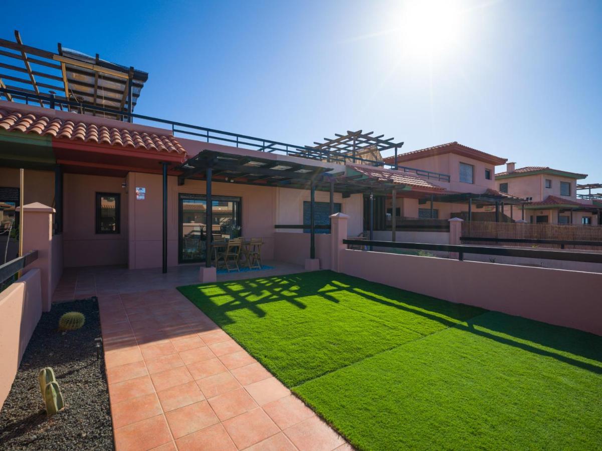 Private Terrace Majanicho Home -Garden & Pool La Oliva Exteriör bild