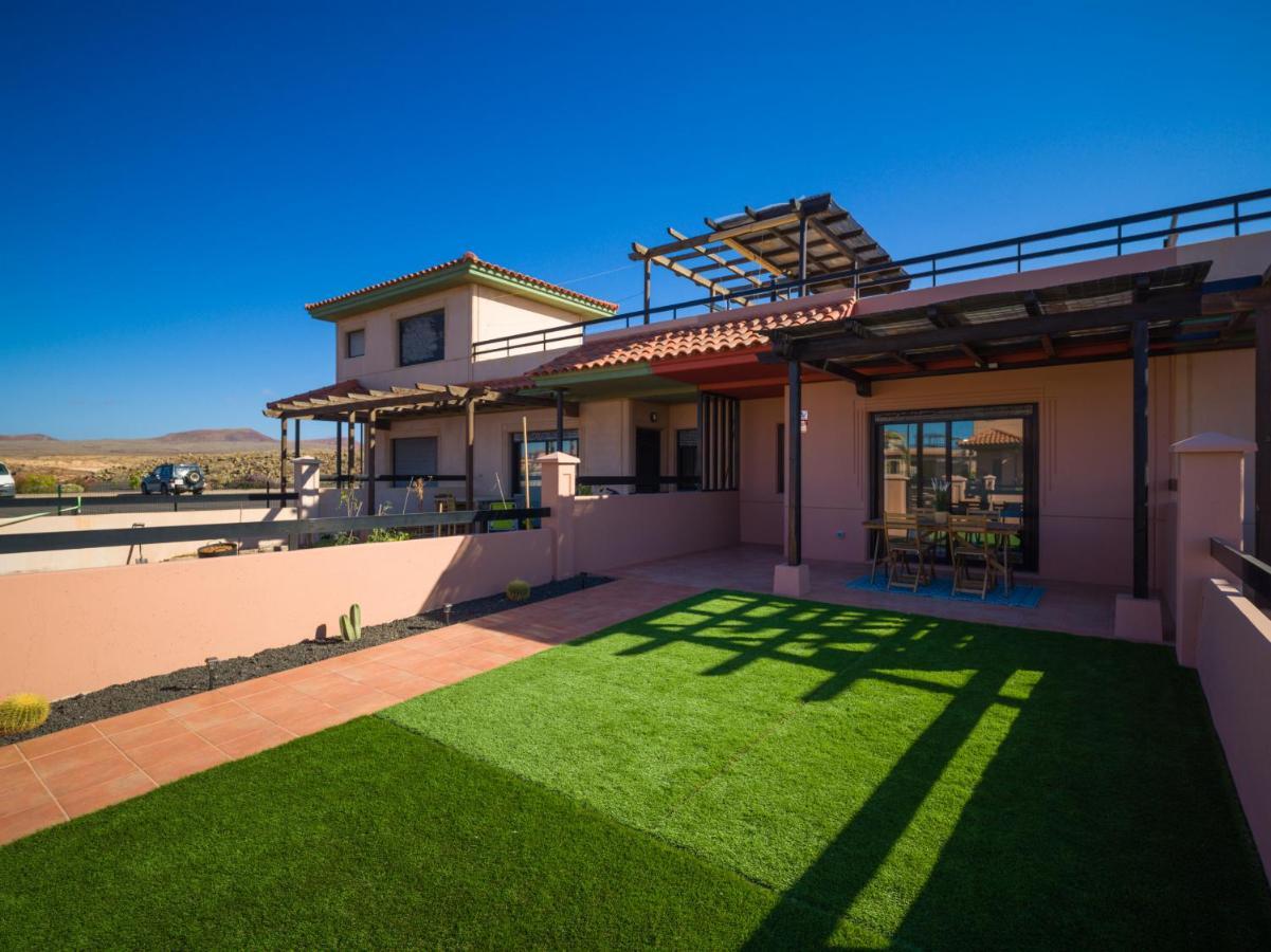 Private Terrace Majanicho Home -Garden & Pool La Oliva Exteriör bild